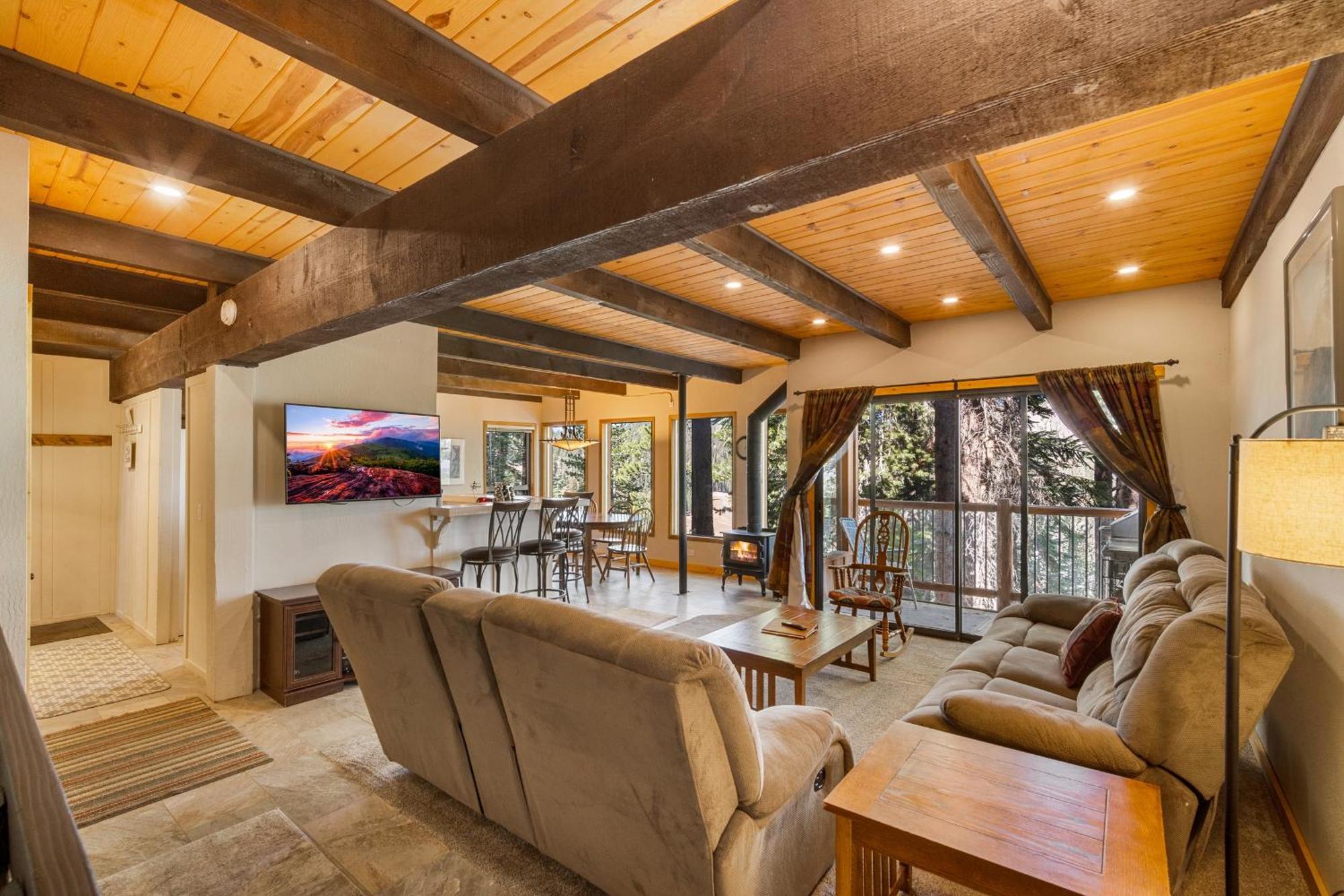 Timber Ridge Resort By 101 Great Escapes ماموث لاكيس الغرفة الصورة